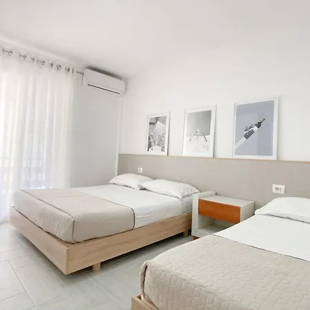 Luna Blanca - 1 Minute From The Apartment *